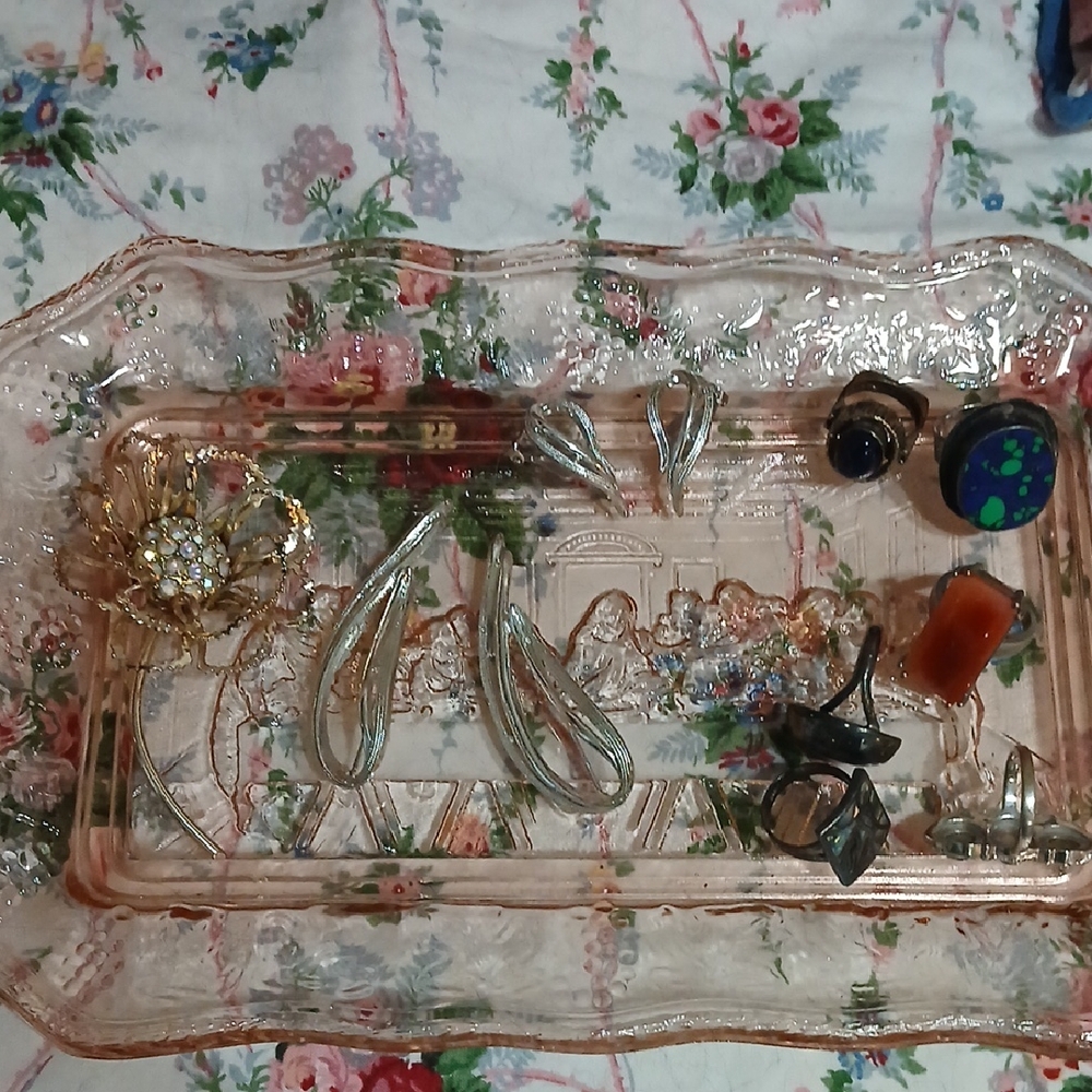Vintagw Brooches And Rings